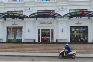 VINCOM PLAZA HALONG - Exterior Building signage