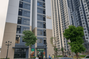 [20.08.22] Sản xuất và lắp đặt hoàn thiện biển vận hành tòa nhà SA2 - Vinhomes Smart City