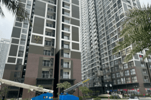 [18.05.23] Sản xuất và lắp đặt hoàn thiện biển vận hành tòa nhà TK2 - Vinhomes Smart City