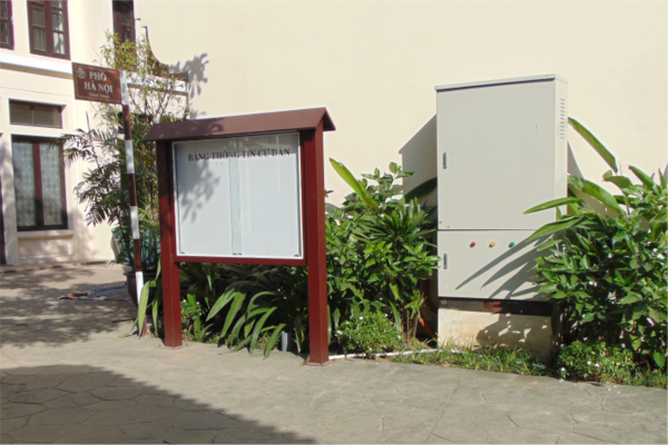 LITTE VIETNAM signage