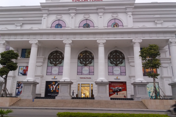 VINCOM PLAZA HALONG - Exterior Building signage