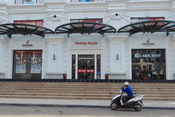 VINCOM PLAZA HALONG - Exterior Building signage