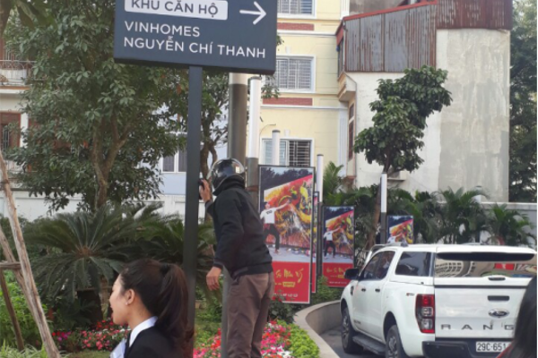 [23.01.18] Manufacturing, installing signboard in Vinhome Nguyen Chi Thanh